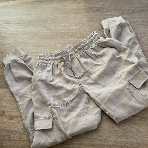 International Concept Joggers - Picture 1 of 4